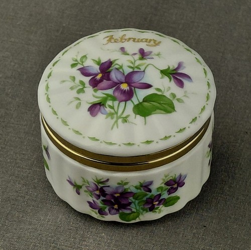 Royal albert trinket - trinket, hinged