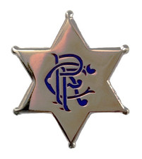 GLASGOW RANGERS RANGER PIN BADGE FREE UK 48HR  POST