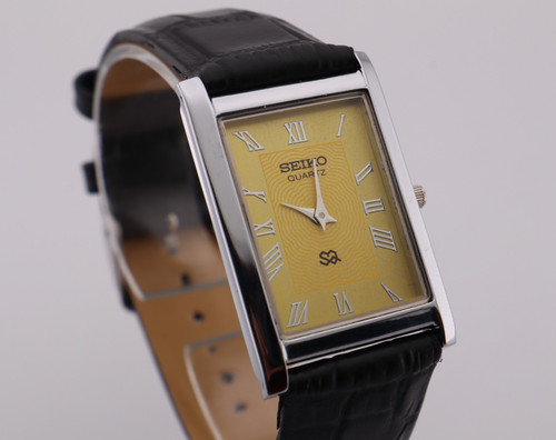 Vintage seiko slim quartz - vintage,