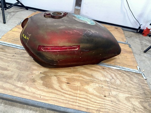 Kawasaki kz750 gas tank - -79,