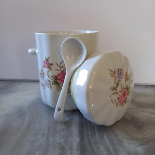 Vintage cottagecore floral - vintage,