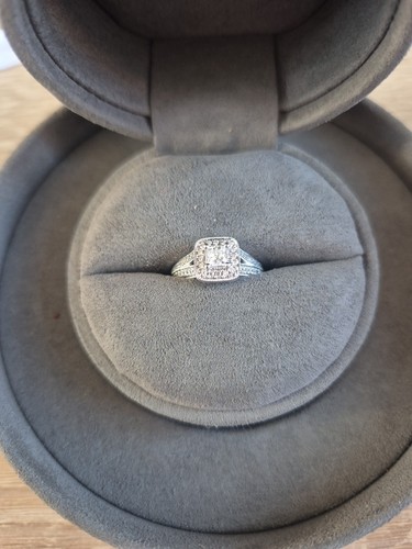 Vera wang love 18k ring - 18k,