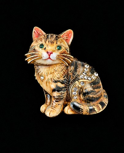 Tabby cat brooch vintage - cat,