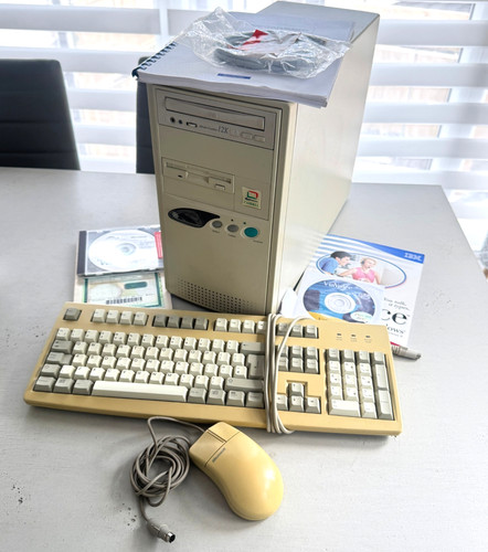 Vintage windows bundle - pc,