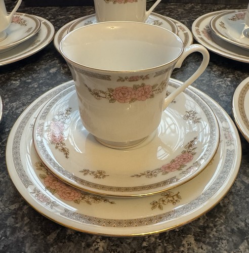 Crown ming fine - ming, floral