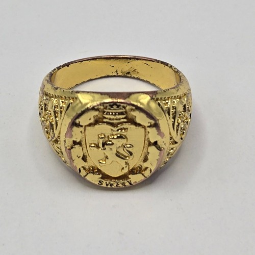 Men lion crest ring - crest, size