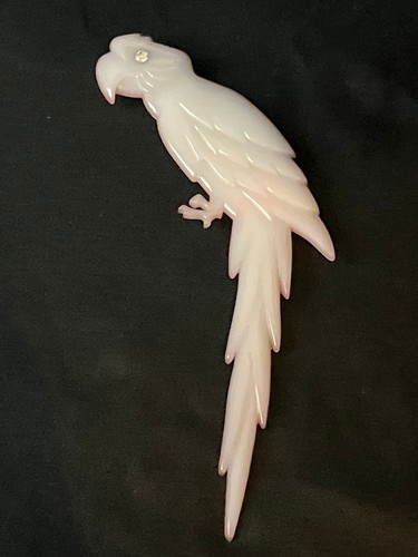 Vintage plastic parrot brooch - plastic,