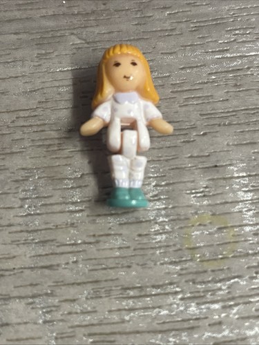 Vintage polly pocket cozy - pocket, /