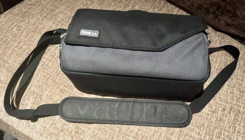 Think tank mirrorless mover - think,