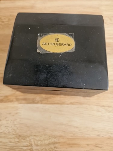 Aston gerard quartz timepice - quartz,