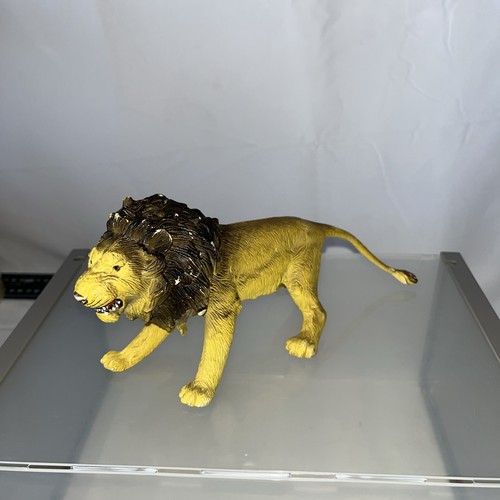 Lion aaa elc - lion,