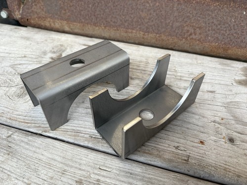 Axle saddle brackets spring - saddle,
