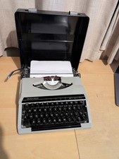 Silver Reed SR 100 Tabulator with the Case - Very Good Working Condition 