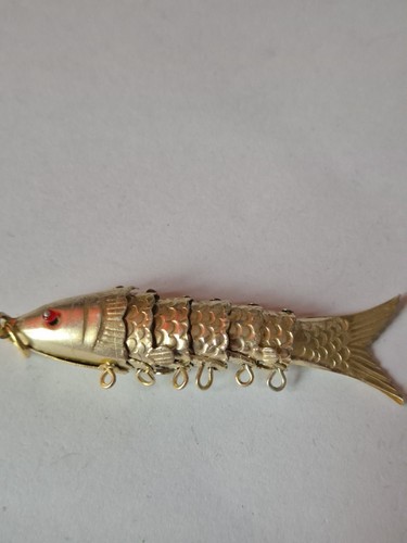 Gold plated articulated fish - gold,