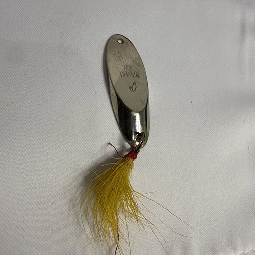 Old lure large - old,