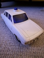 tomy Toy police car White battery vintage