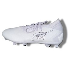 Signed TREZEGUET Adidas