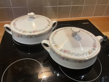 2 x Royal Albert Paragon