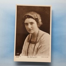 D'Oyly Carte Gilbert &