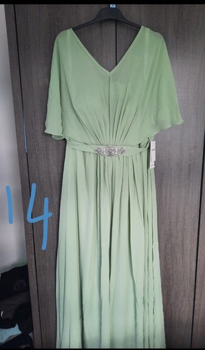 Size sage green bridesmaid - 14,