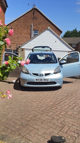 Toyota aygo 2008 petrol - toyota,
