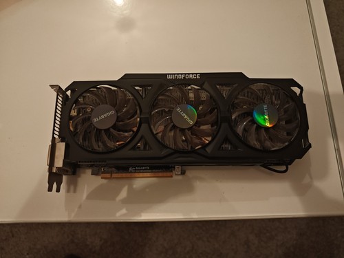 Gigabyte windforce radeon - gigabyte,