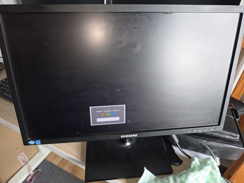 Samsung s22c200b led - 21.5",
