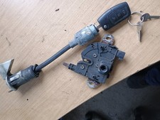 Genuine Ford Focus  Bonnet Lock Realise And Catch