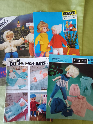 Assorted vintage dolls - assorted,