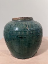 Vintage Shiwan Pottery Jar - Green Glazed Ceramic, Chinese Folk Art