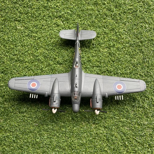 Scale plastic bristol - scale,