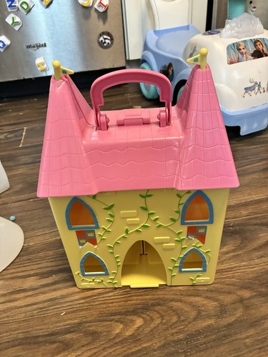 Peppa pig castle playset - pig,