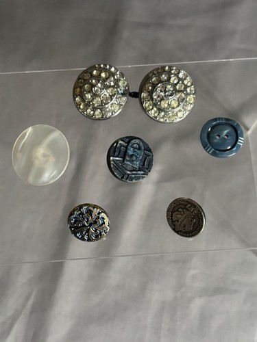 Vintage buttons job lot rare - job,