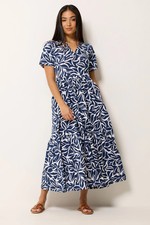 M&Co Petite Women's Abstract