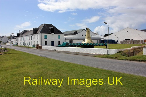 Bruichladdich distillery