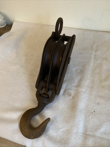Vintage large block and tackle - vintage,
