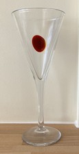 MARTINI GLASS RED TEARDROP