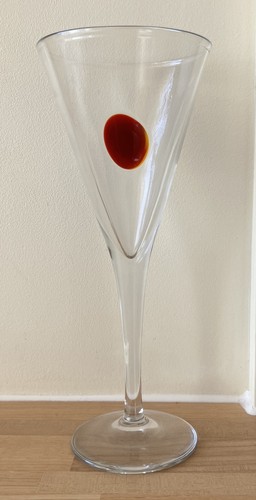 Martini glass red teardrop - martini,