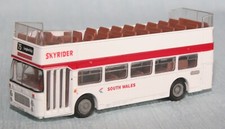 EXCLUSIVE FIRST EDITIONS EFE