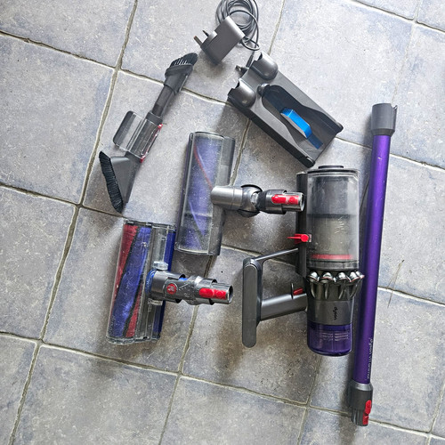 Dyson v11 cordless stick - dyson,