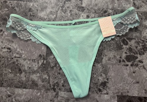 Nwt nwd candie large green - nwd, candie's