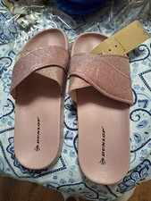  brandnew Dunlop Women's Flip Flops Sandals Size 5/38