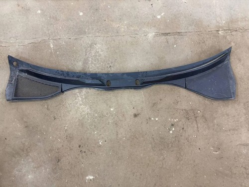 Audi front wiper cowl - audi,