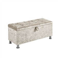 Valencia Storage Ottoman Seat