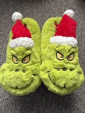The Grinch slippers size 5/6