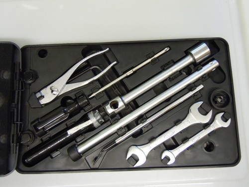 Mitsubishi shogun tool - mitsubishi,
