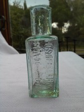 Foster Clark & Co Maidstone Kent Eiffel Tower Fruit Juice sheared lip bottle