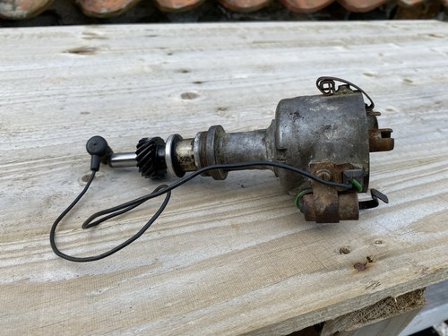 Pinto engine distributor - engine,