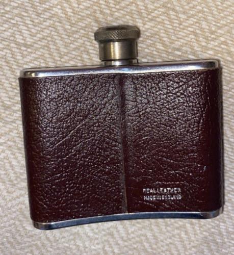 Vintage brown leather - leather, hip