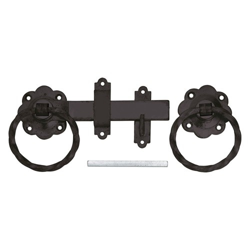 Twisted ring gate - ring, latch